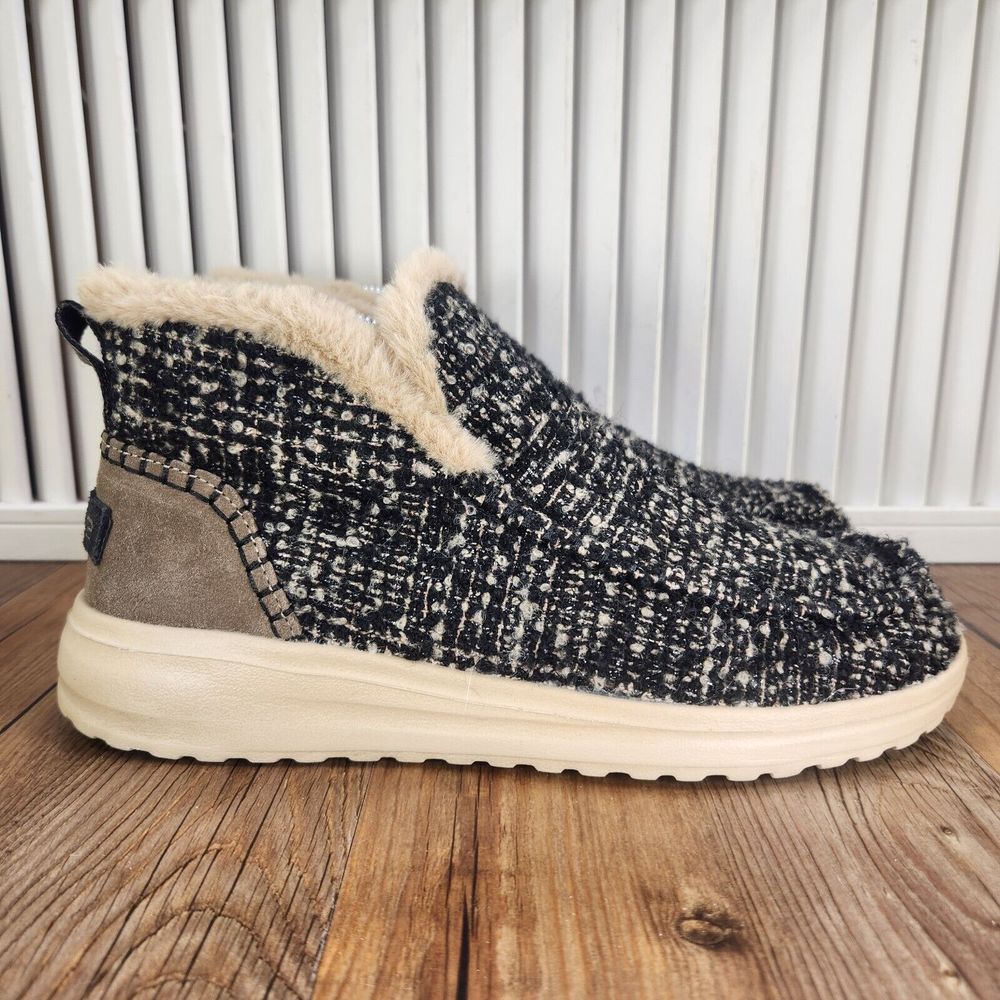 Hey Dude Denny Tan Ankle Boots Women 10 Shoes 122051700 Fur Lined Fabric Pull On